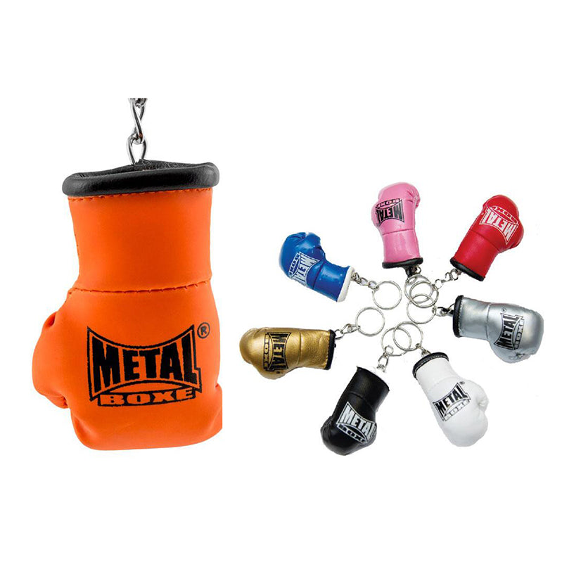 Little key chain of a boxing glove